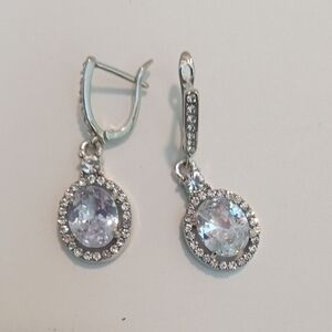 Elegant Silver Crystal Drop Earrings